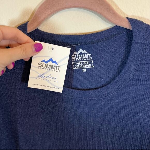 Summit Blue White Penn State Thermal Long Sleeve Top Medium NWT - Picture 3 of 12